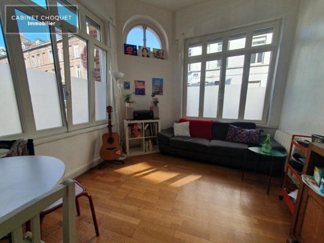 LILLE GAMBETTA PROX LA CATHO ENTRE METROS GAMBETTA RÉPUBLIQUE LOGEMENT TYPE 4 EN TRIPLEX IDEAL COLOCATION Disponible de suite