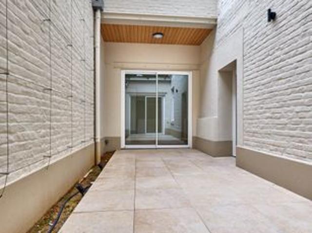 LILLE Gambetta/Théatre Sébastopol Spacieux Appartement 2 chambres avec cour de 100 m²