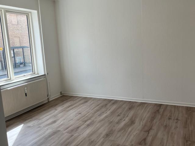 Lille hyggelig pæn lejlighed udlejes fra d. 1/6. 2026