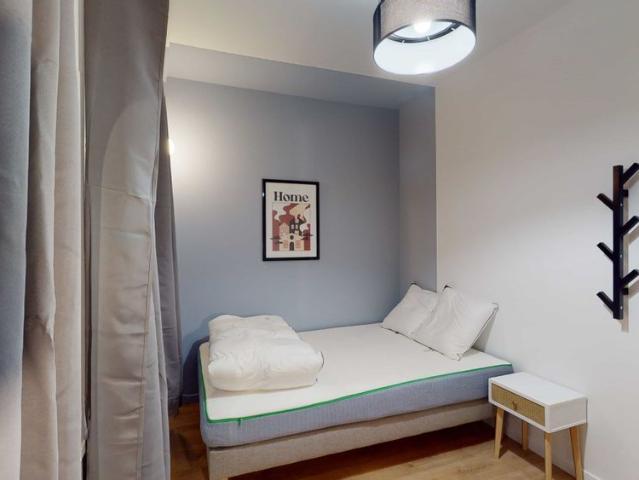 Lille Isly 1 — Chambre Privée 3