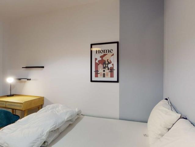 Lille Isly 1 — Chambre Privée 5