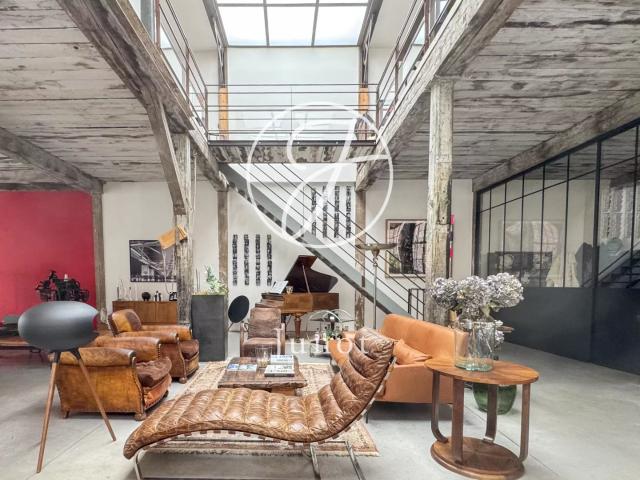 Lille – JEAN BAPTISTE LEBAS – Loft d'exception à vendre – 7 pièc