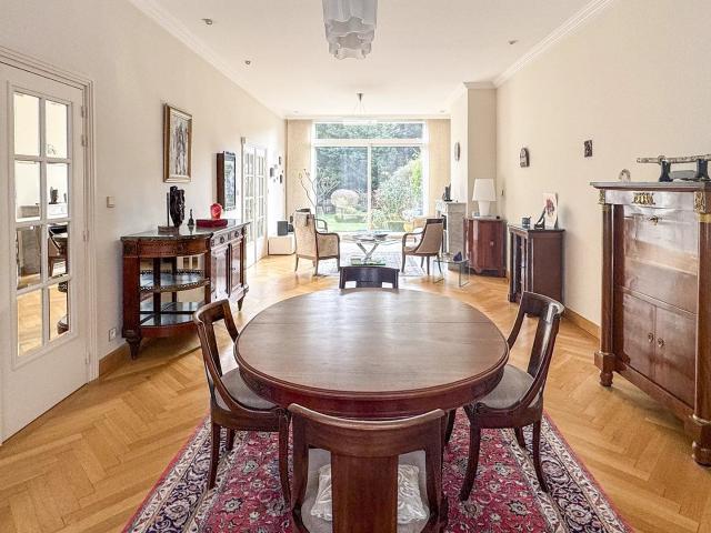 Lille – Quai du Wault – Maison à vendre – 8 pièces – 230 m² – Jardin 200 m² – 7 chambres – Grenier aménageable – Cave