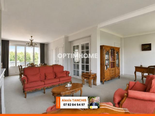 Lille / Square Foch – Appartement de standing de 126 m² avec parking, cave et chambre de bonne