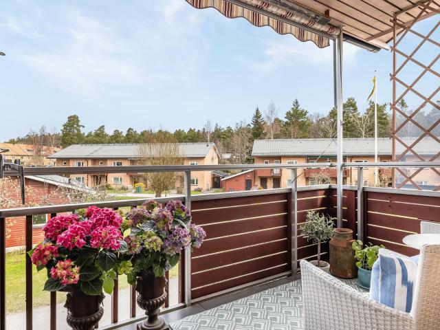 Lillkalmarvägen 10B
