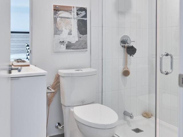 Lillian Park 2 Bedroom Apartment for Rent at 44 Lillian St, Toronto, ON M4S 0B7 Davisville Village