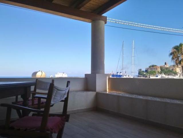 Lipari Isole Eolie, lungomare di Marinalunga di Lipari, vendesi moderno appartam