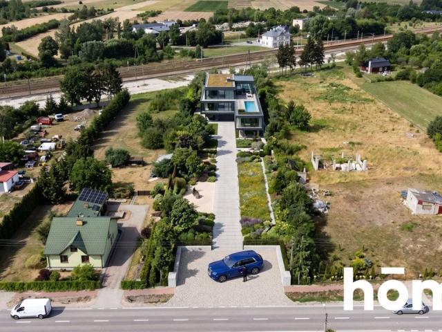 Do sprzedania atrakcyjna działka 3700 m² w Lipienicach