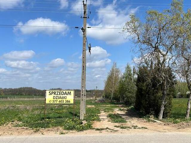 Lipienice Dolne k Szydłowca działki budowlane 1051m2, 1081m2