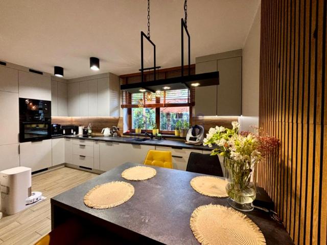 Lipowa 95 m², Mnichowice