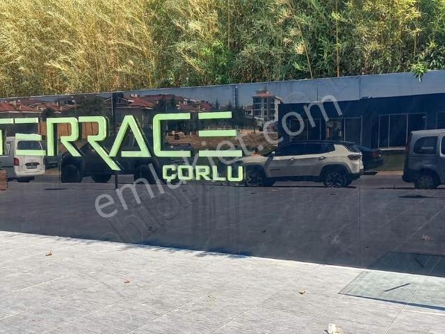 Lir Gayrimenkulden Emlaklarda Terrace Evlerde Satılık 3+1 Daire