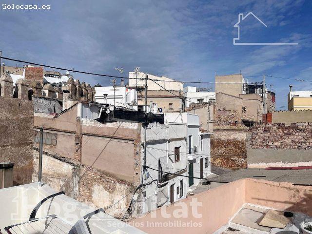 ¡LIRIA CENTRO! ADOSADO REFORMADO, LUMINOSO Y EXTERIOR CON GARAJE Y TERRAZA