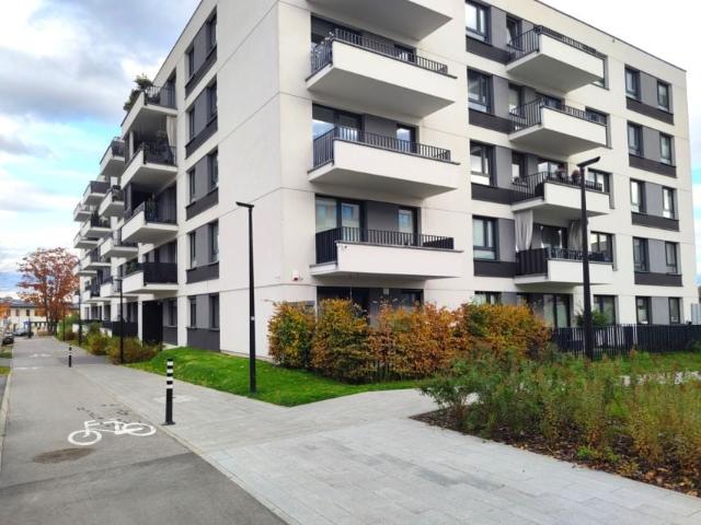 Listopadowa 51,50 m², Radom