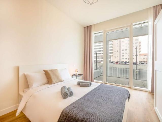 lisbon lisbon 1900 267 101841557