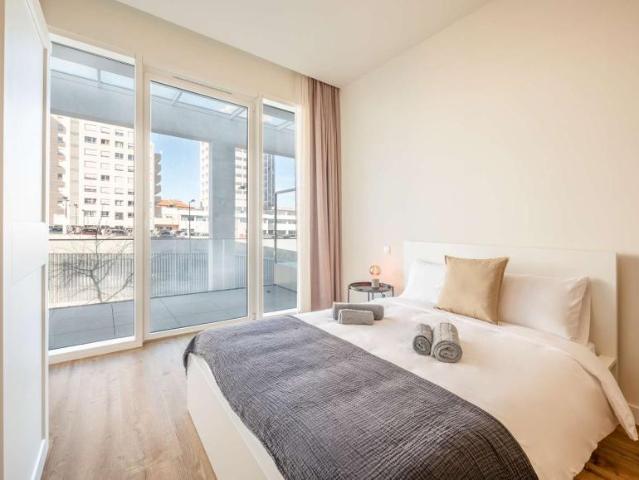 lisbon lisbon 1900 267 101822572