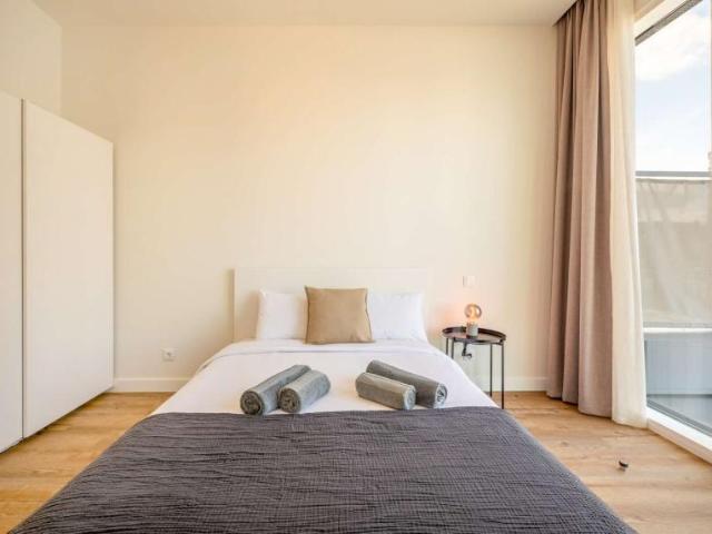 lisbon lisbon 1900 267 101834377