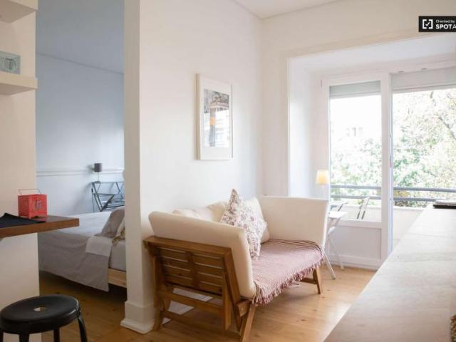 lisbon lisbon 1050 099 101818316