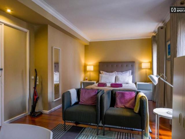 lisbon lisbon 1070 138 101671610