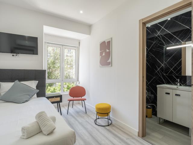 LISBON MODERN SUITES VII by Homing