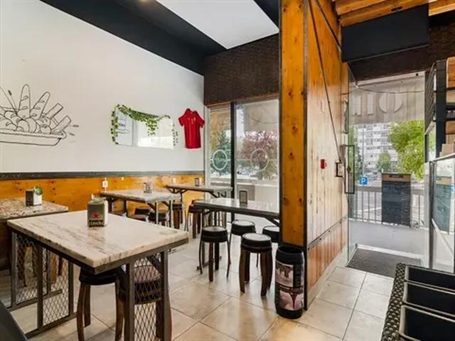 Lisboa Amadora 103540756