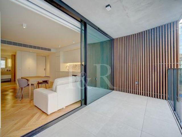 Lisboa Lisboa 1050 053 102473728