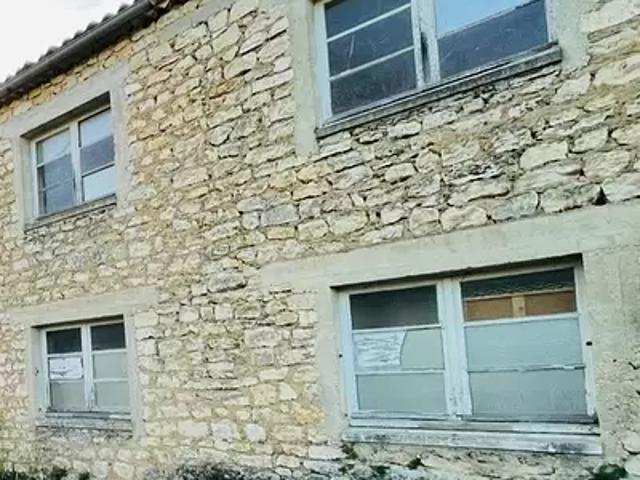 L'Isle d'Espagnac 16340 Achat / Vente maison 1 pièce t1