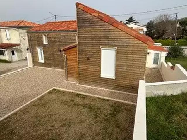 L'Isle d'Espagnac 16340 Achat / Vente maison 6 pièces t6 parking