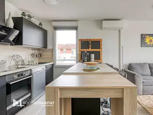 L'Isle Jourdain 32600 Achat / Vente appartement 3 pièces t3 au dernier étage cave