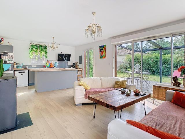 L'Isle Jourdain Vente Maison 32