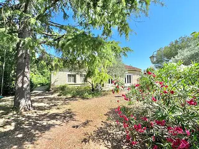L'Isle sur la Sorgue 84800 Achat / Vente maison 4 pièces t4 au dernier étage