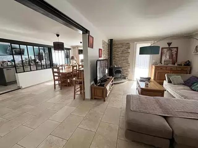 L'Isle sur la Sorgue 84800 Achat / Vente maison 4 pièces t4 jardin terrasse
