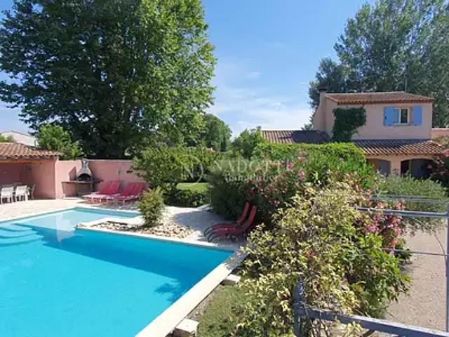 L'Isle sur la Sorgue 84800 Achat / Vente maison 5 pièces t5 au dernier étage terrasse