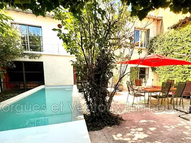 L'Isle sur la Sorgue 84800 Achat / Vente maison 8 pièces t8 piscine parking