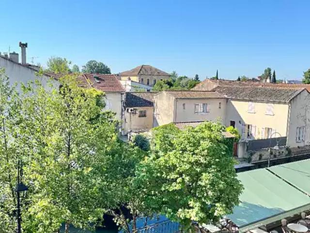 L'Isle sur la Sorgue 84800 Location appartement 4 pièces t4 au dernier étage