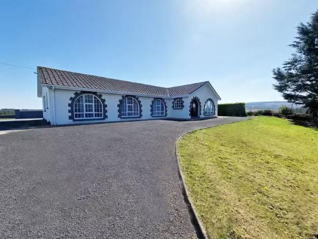 Lispuckaun, Kilmaley, Ennis, Co. Clare, V95Y7C7 is for sale
