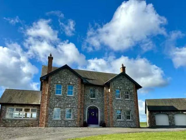 Lisrenny, Tallanstown, Co. Louth, A91HX07 is for sale