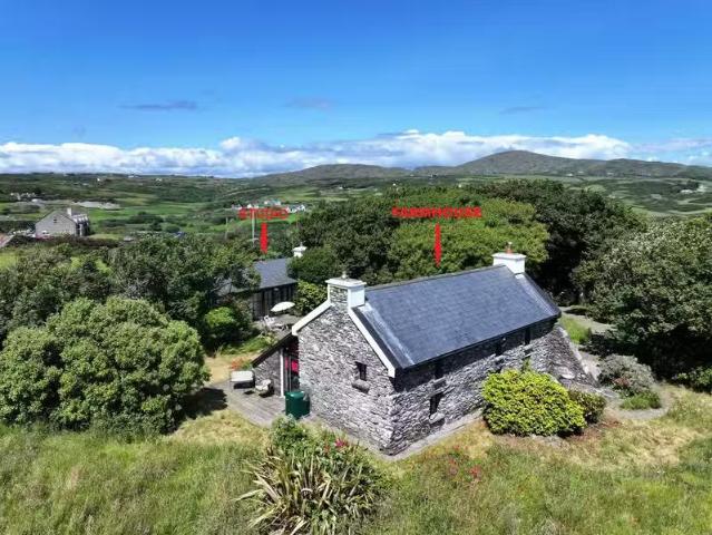 Lissagriffin, Goleen, Co. Cork, P81KD66 is for sale