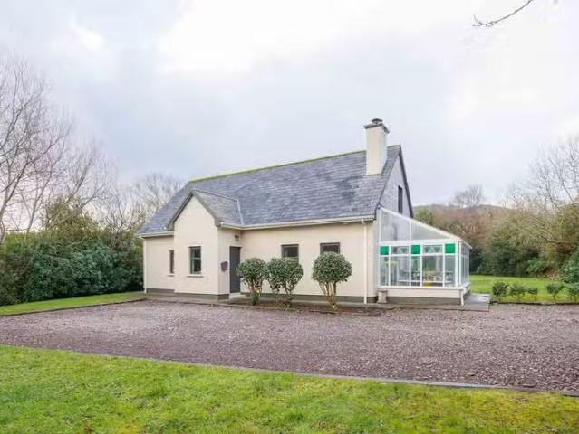 Little Hollies, Glannagilliagh, Caragh Lake, Co. Kerry, V93E0Y.