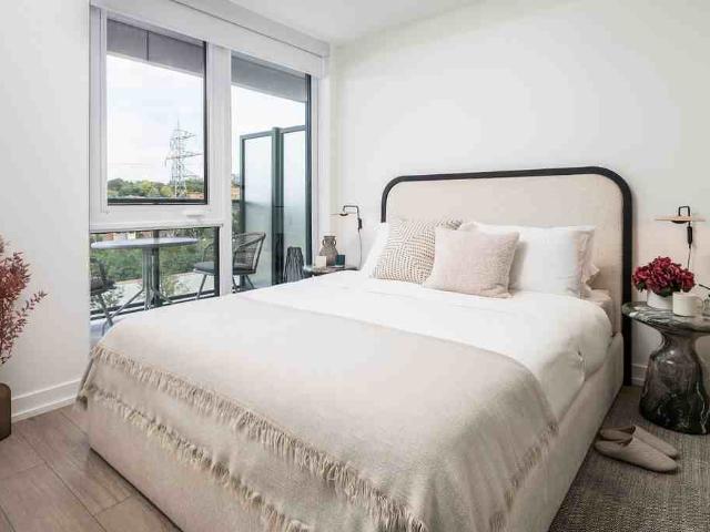 Litho 1 Bedroom Apartment for Rent at 740 Dupont St, Toronto, ON M6G 0A9 Christie Pits