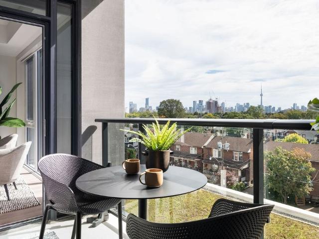Litho 2 Bedroom Apartment for Rent at 740 Dupont St, Toronto, ON M6G 0A9 Christie Pits