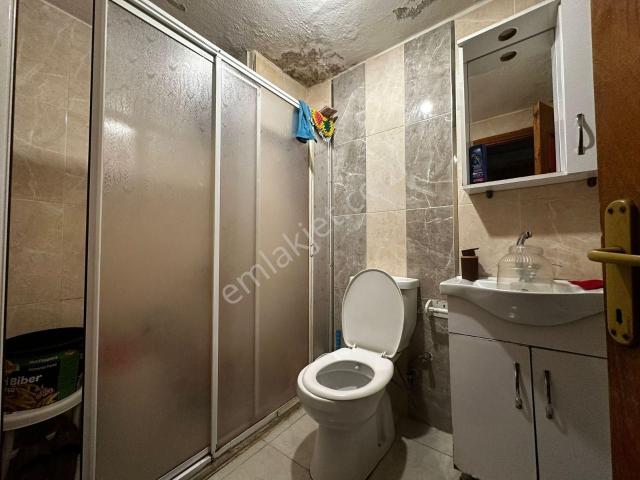 Litros'tan Fevziçakmak Mah 3+1 Hisseli 120m² Yüksek Giriş Daire