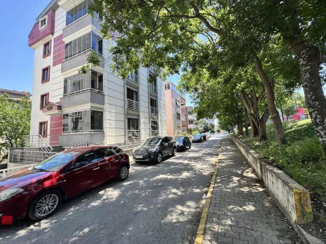 ▓liva Dan Önü Açık Yeşillik İçinde Park Manzaralı Arakat 3+1▓