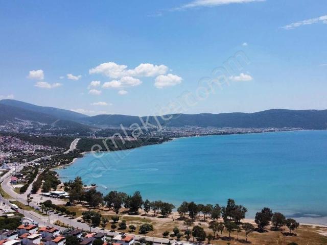 Liva'dan Didim Akbük'de Mükemmel Konumlu Satılık Villa