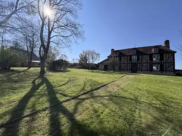 Livarot Pays d'Auge 14140 Achat / Vente maison 10 pièces t10