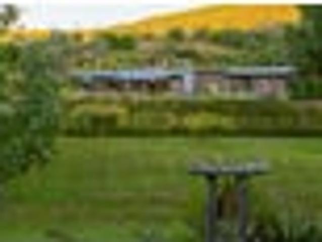Live Beautifully. Live Totally Off Grid