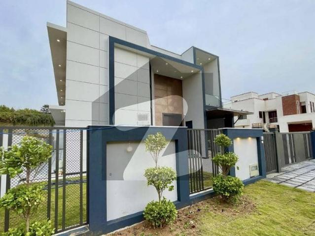 Live Grand In DHA Phase 2 Stunning 1 Kanal Designer House