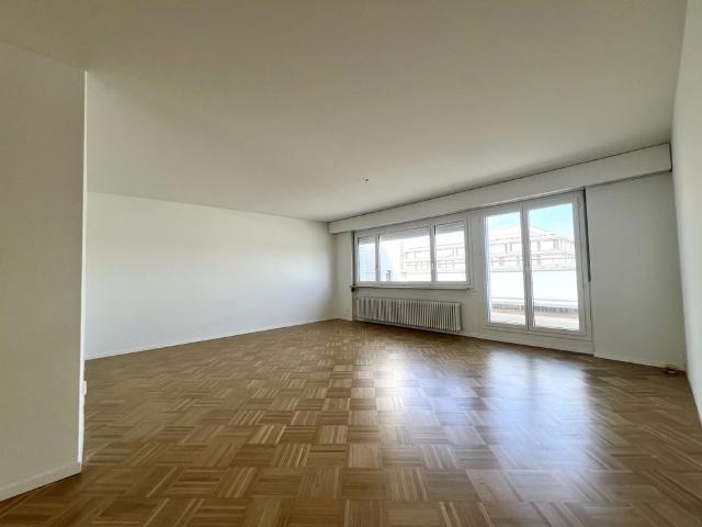 Live in style – spacious penthouse apartment in the Geissmatt district