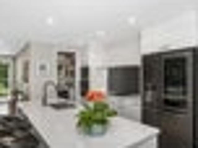 Live Luxuriously, Entertain in Style