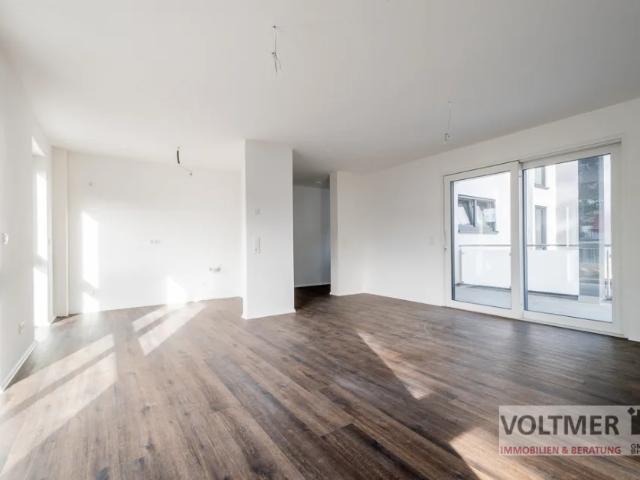LIVE YOUR DREAM lichtdurchflutete Etagenwohnung mit Balkon und Garage in Wiebelskirchen!