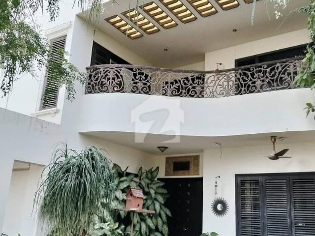 Liveable Prime Location House For Sale In Prime Location Of F 10